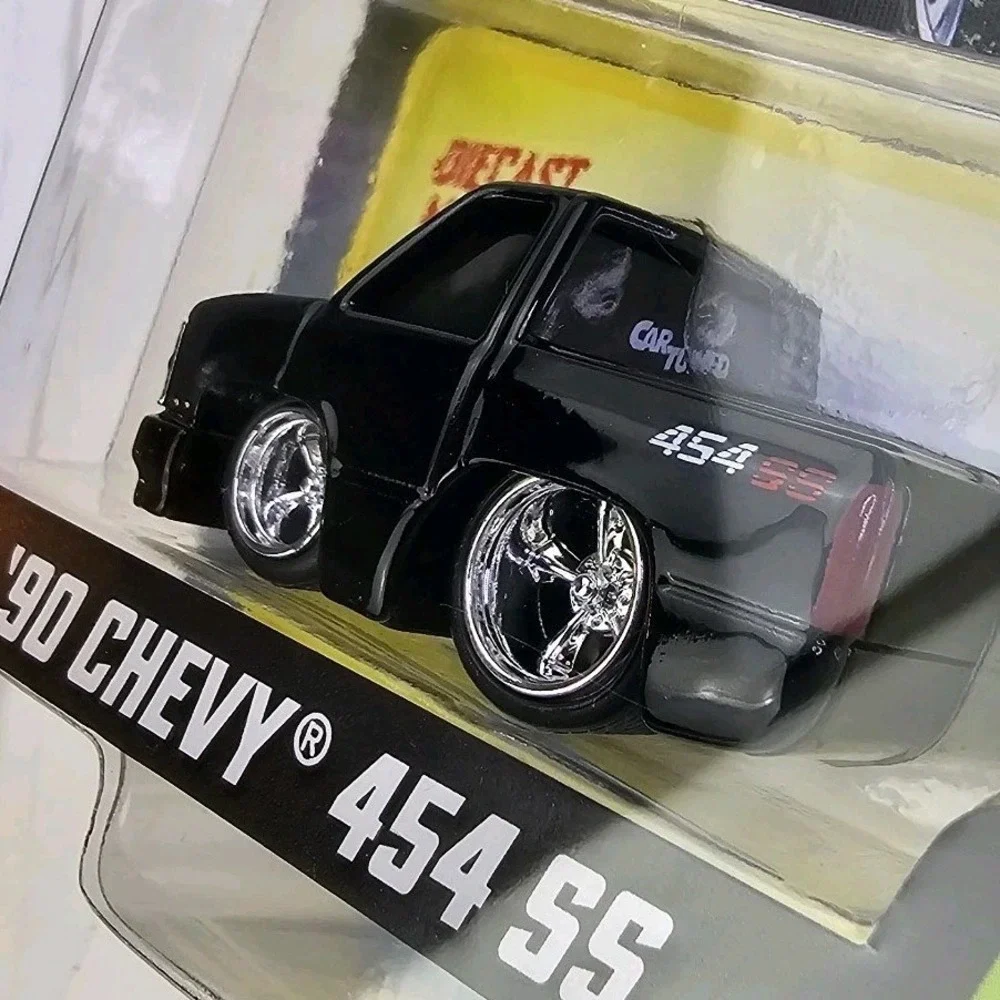 MGA Cartuned Series 6 90 Chevy‎ 454 SS Black Diecast Muscle Car Truck 08 New